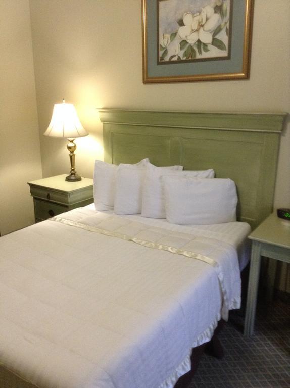 The Prytania Oaks Hotel New Orleans Bagian luar foto