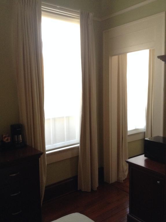 The Prytania Oaks Hotel New Orleans Bagian luar foto