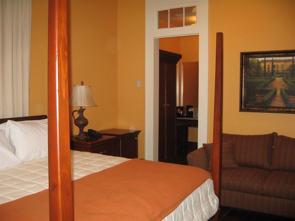 The Prytania Oaks Hotel New Orleans Bagian luar foto